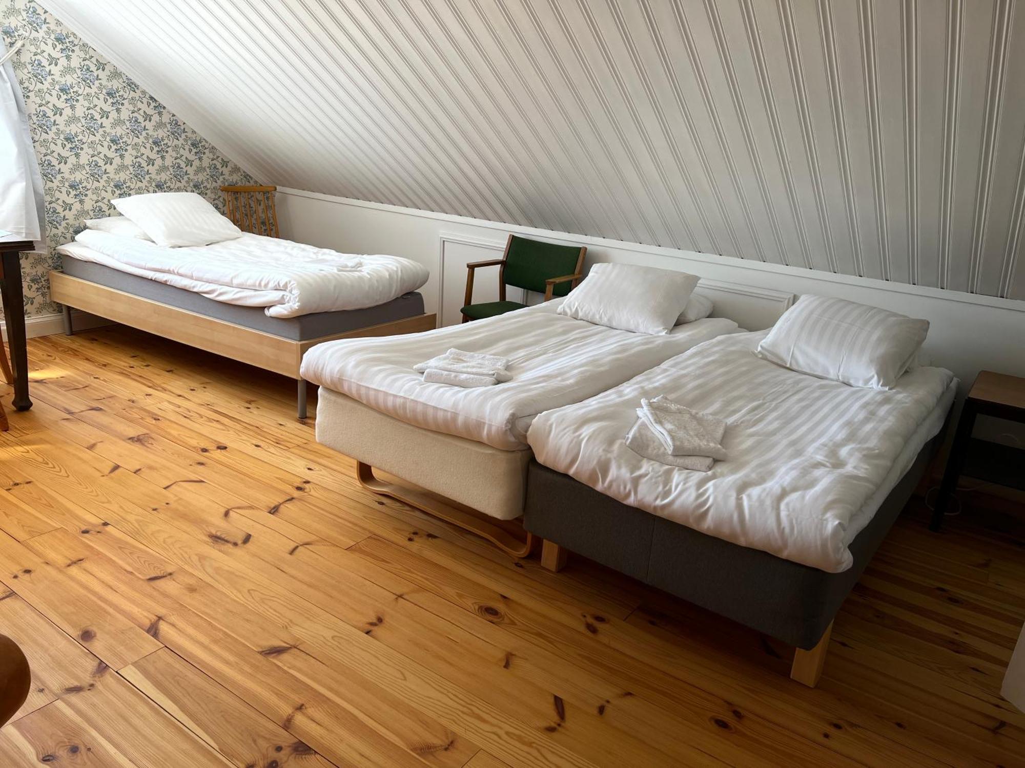 Spjutsbygds Gards Bed And Breakfast Rodeby Dış mekan fotoğraf